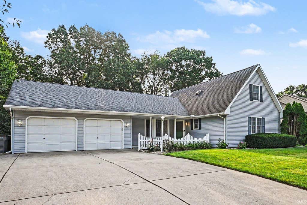 Photo of 50550 Deer Ridge Court, Granger, IN 46530 (MLS # 202635070)