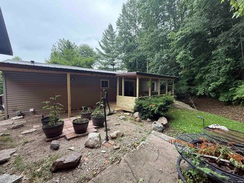 Tiny photo for 3401 W Delaware Road, Logansport, IN 46947 (MLS # 202625607)
