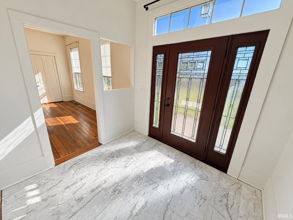 Photo of 3433 Montgomery Lane, Newburgh, IN 47630 (MLS # 202644731)