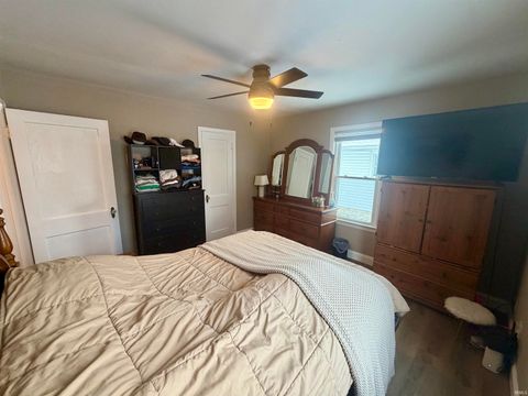 Tiny photo for 1520 S Courtland Avenue, Kokomo, IN 46902 (MLS # 202608924)