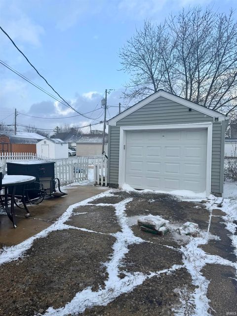 Tiny photo for 1520 S Courtland Avenue, Kokomo, IN 46902 (MLS # 202608924)