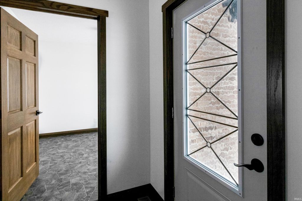 Photo of 1041 S Huntsville Road, Winchester, IN 47394 (MLS # 202541424)