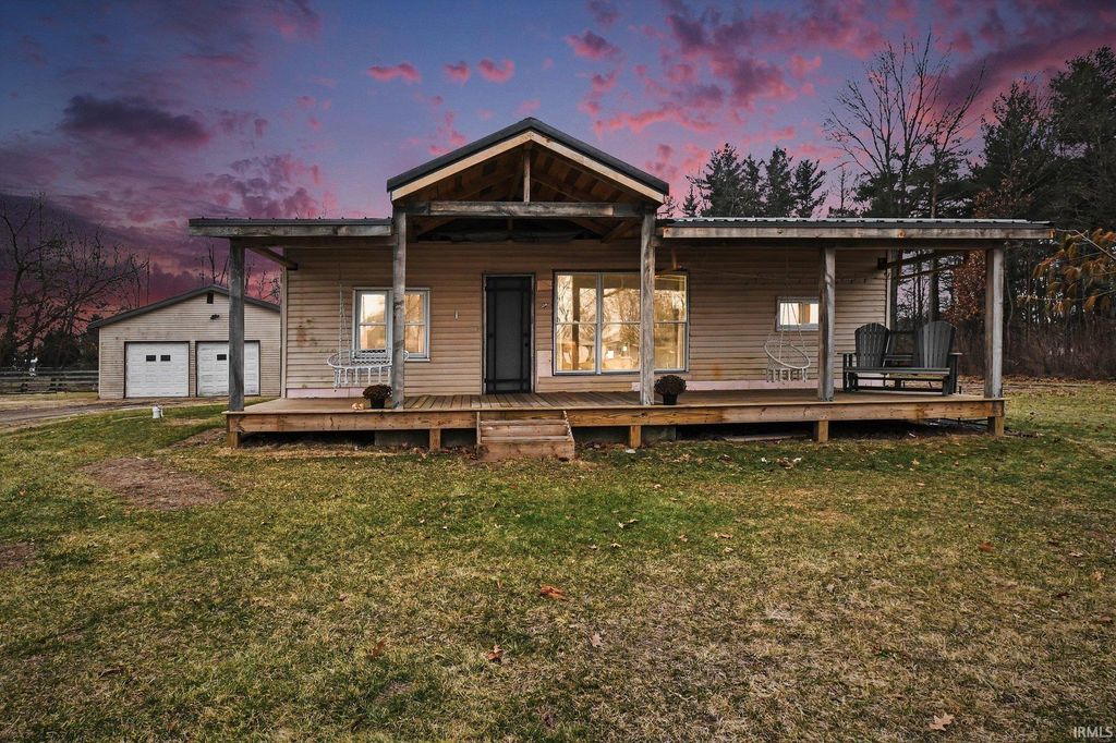 Photo of 10152 County Road 2, Middlebury, IN 46540 (MLS # 202606958)