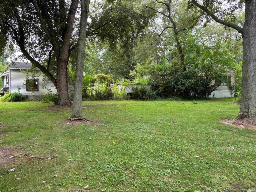 Photo of 30 N Long Lane, North Manchester, IN 46962 (MLS # 202632632)
