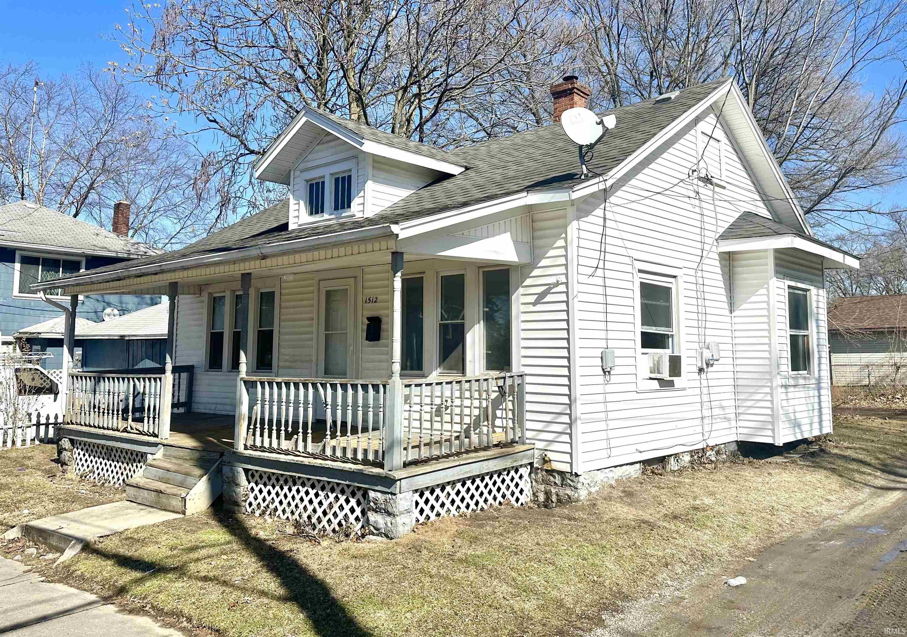 South Bend, Indiana 46613, United States, 2 Bedrooms Bedrooms, ,1 BathroomBathrooms,Residential,Pending,79694