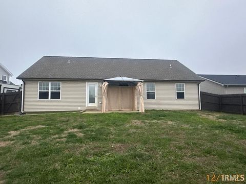 Tiny photo for 4124 Eagle Watch Drive, Evansville, IN 47725 (MLS # 202603143)