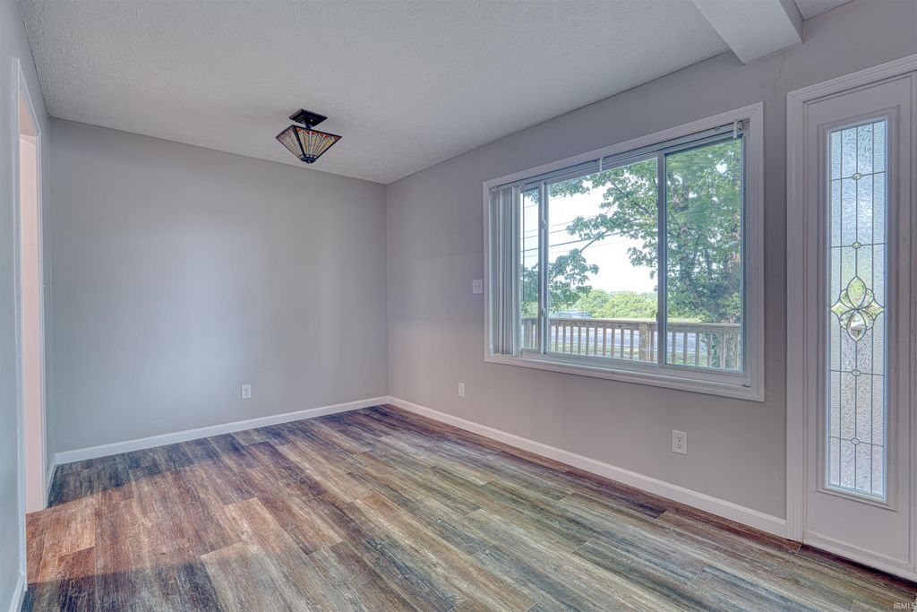 Photo of 2645 Oak Hill Road, Evansville, IN 47711 (MLS # 202617582)