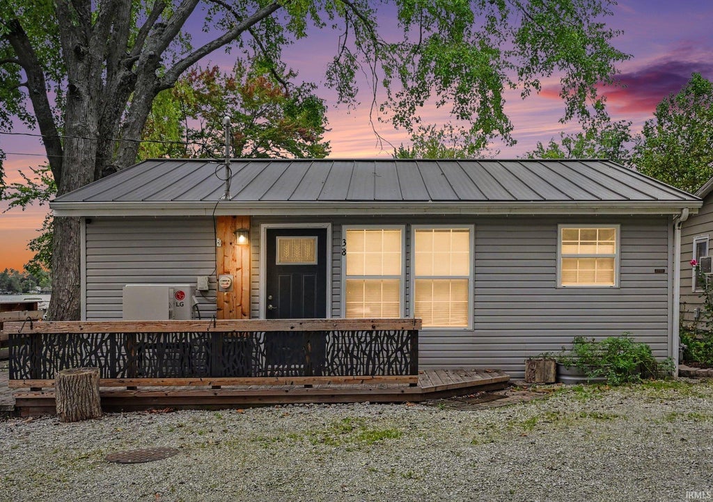 Photo of 38 EMS B18 Lane, Pierceton, IN 46562 (MLS # 202641471)