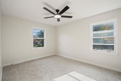 Tiny photo for 6207 Woodcliff Court, Kokomo, IN 46901 (MLS # 202644141)