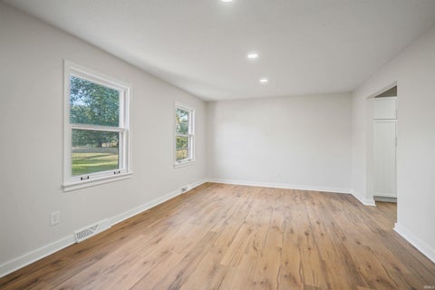 Tiny photo for 6207 Woodcliff Court, Kokomo, IN 46901 (MLS # 202644141)