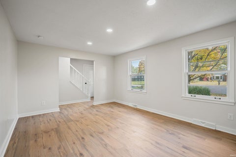 Tiny photo for 6207 Woodcliff Court, Kokomo, IN 46901 (MLS # 202644141)