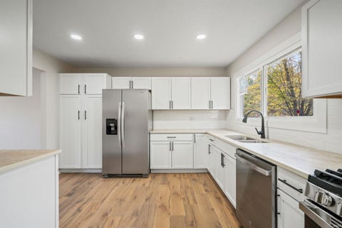Tiny photo for 6207 Woodcliff Court, Kokomo, IN 46901 (MLS # 202644141)