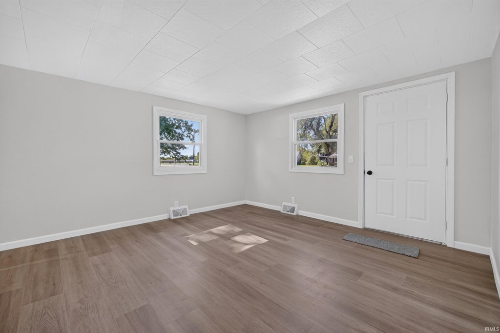 Photo of 1318 N Main Street, Fairmount, IN 46928 (MLS # 202641125)