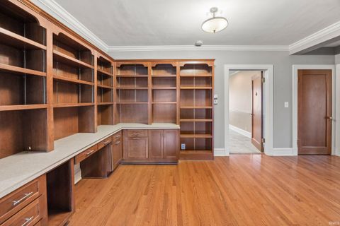 Tiny photo for 701 Kossuth Street, Lafayette, IN 47905 (MLS # 202607934)