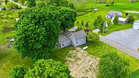 Tiny photo for 3540 S 275 E, Angola, IN 46703 (MLS # 202618712)