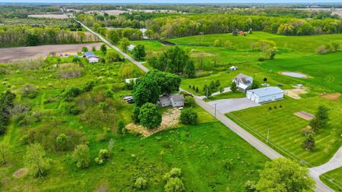 Tiny photo for 3540 S 275 E, Angola, IN 46703 (MLS # 202618712)