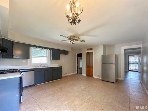 Tiny photo for 817 N INDIANA Avenue, Kokomo, IN 46901 (MLS # 202641940)