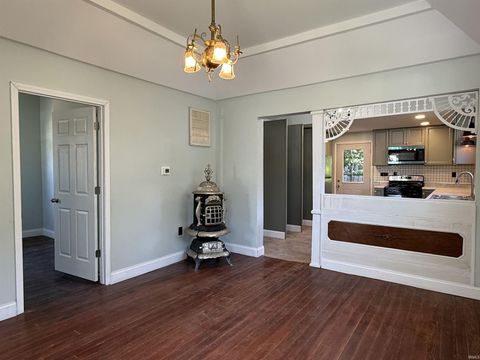 Tiny photo for 712 N Lindsay Street, Kokomo, IN 46901 (MLS # 202525968)