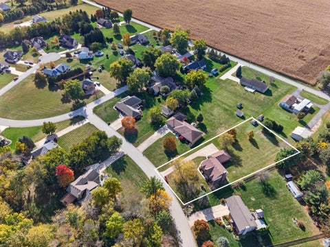 Tiny photo for 621 KNOLL WOOD Lane, Greentown, IN 46936 (MLS # 202644229)
