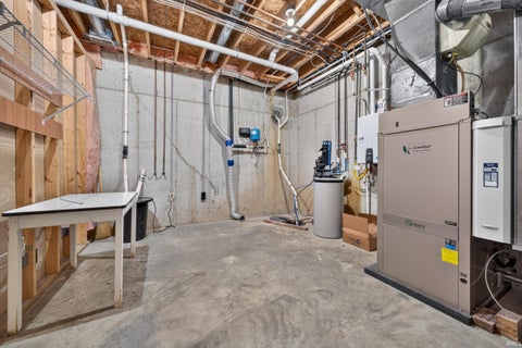 Tiny photo for 621 KNOLL WOOD Lane, Greentown, IN 46936 (MLS # 202644229)
