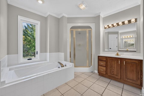 Tiny photo for 621 KNOLL WOOD Lane, Greentown, IN 46936 (MLS # 202644229)