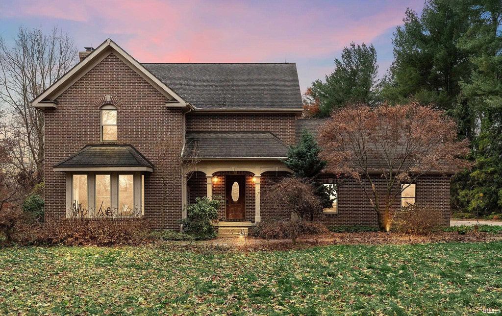 Photo of 8416 E 400 N, Rolling Prairie, IN 46371 (MLS # 202611412)