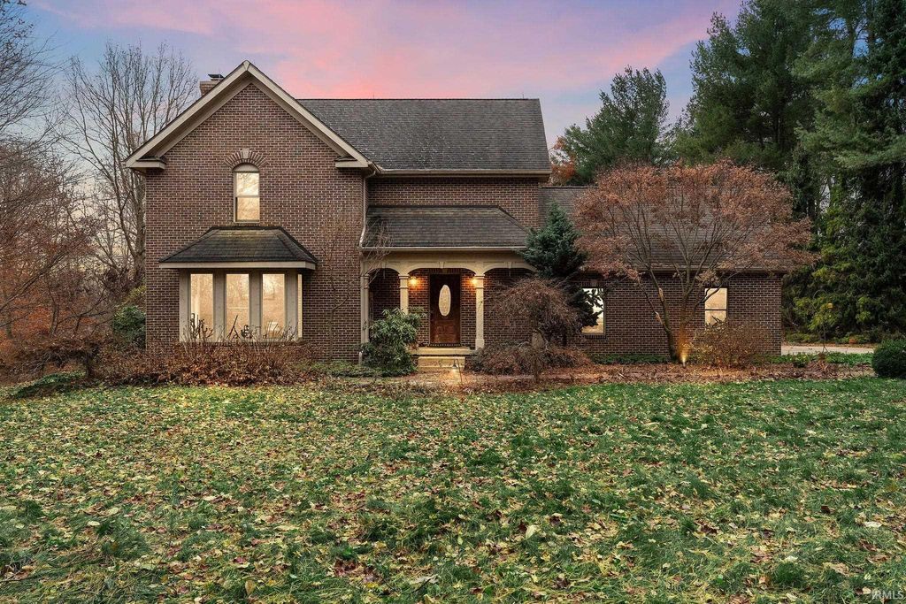 Photo of 8416 E 400 N, Rolling Prairie, IN 46371 (MLS # 202611412)