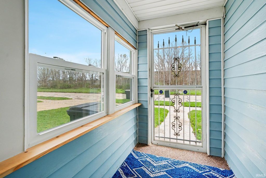 Photo of 1933 S Lafeyette Boulevard, South Bend, IN 46613 (MLS # 202612960)