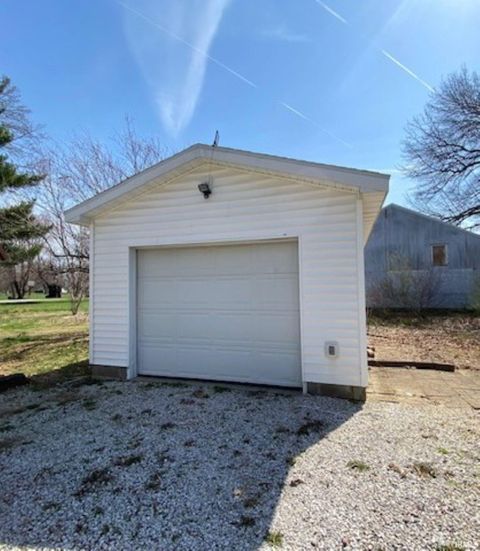 Tiny photo for 301 E 9th Street, Monroe City, IN 47557 (MLS # 202610451)