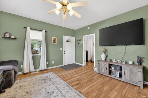 Tiny photo for 630 S 9th Street, Mitchell, IN 47446 (MLS # 202614997)