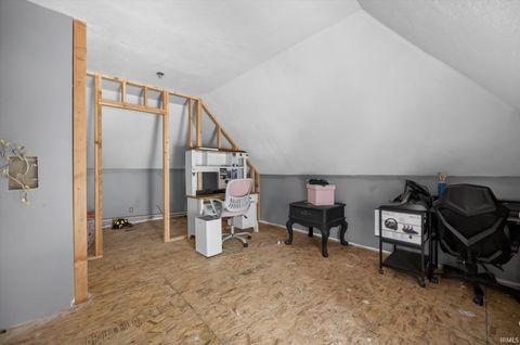 Tiny photo for 630 S 9th Street, Mitchell, IN 47446 (MLS # 202614997)