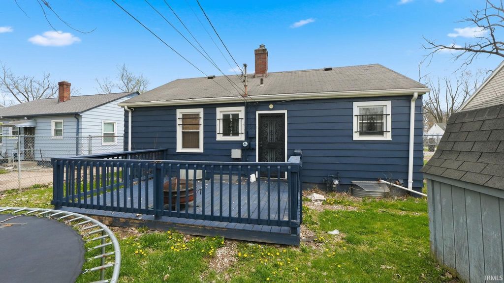 Photo of 4416 Standish Drive, Fort Wayne, IN 46806 (MLS # 202612573)