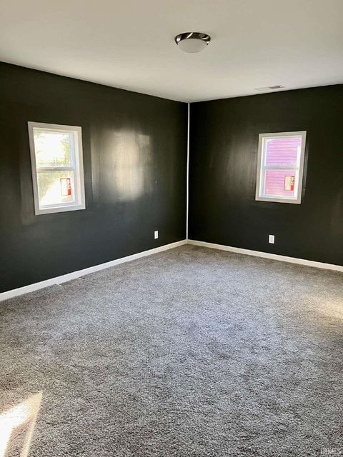 Tiny photo for 261 N Kenmore Street, South Bend, IN 46619 (MLS # 202624748)