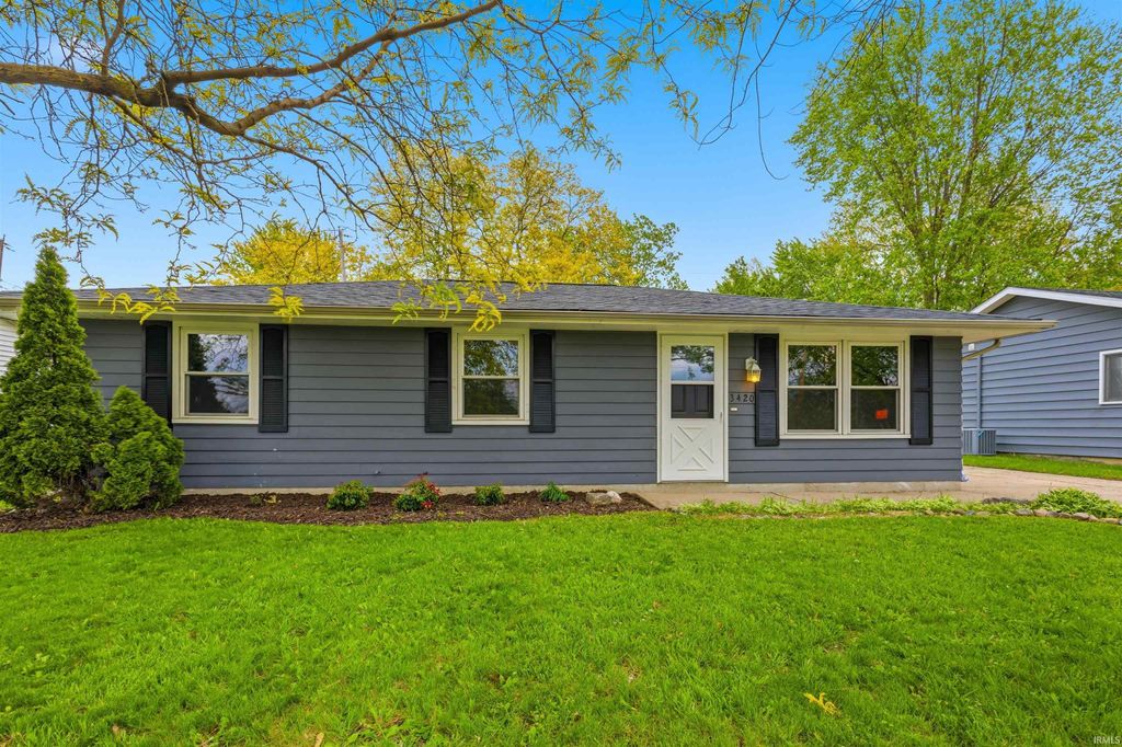Photo of 3420 Hobson Road, Fort Wayne, IN 46805 (MLS # 202616674)