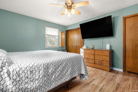 Tiny photo for 57110 Pine View Drive, South Bend, IN 46619 (MLS # 202635179)
