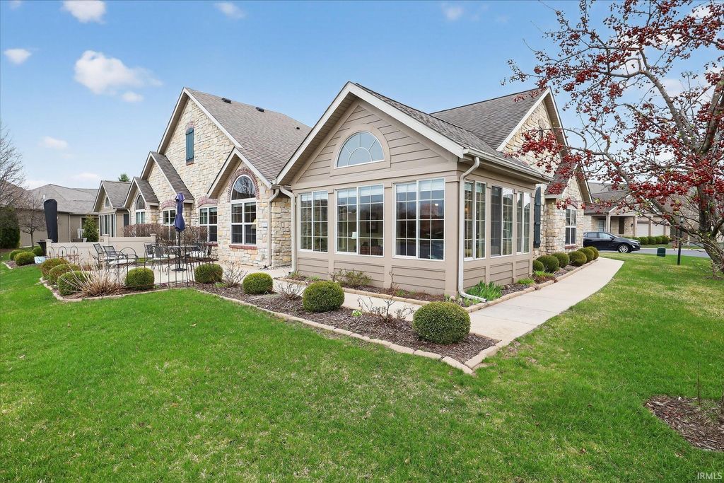 Photo of 3505 W Sutton Drive #74, Mishawaka, IN 46545 (MLS # 202610435)