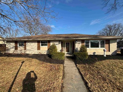 Tiny photo for 3604 Burrwood Terrace, Fort Wayne, IN 46815 (MLS # 202604017)