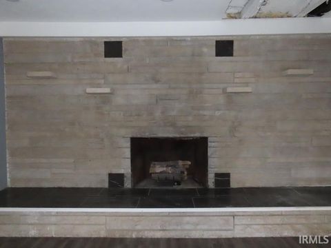 Tiny photo for 2326 S Business 31, Peru, IN 46970 (MLS # 202600006)