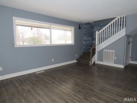 Tiny photo for 2326 S Business 31, Peru, IN 46970 (MLS # 202600006)