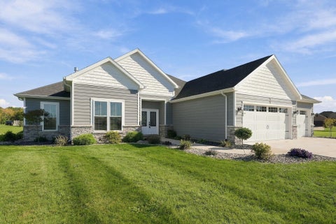 Tiny photo for 3009 Noble Hawk Drive, Kendallville, IN 46755 (MLS # 202643544)