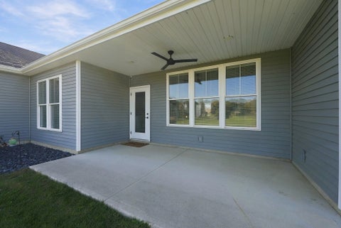 Tiny photo for 3009 Noble Hawk Drive, Kendallville, IN 46755 (MLS # 202643544)