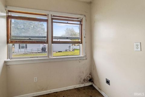 Tiny photo for 314 Jay Street, Rochester, IN 46975 (MLS # 202537332)