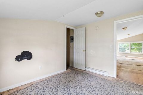 Tiny photo for 314 Jay Street, Rochester, IN 46975 (MLS # 202537332)