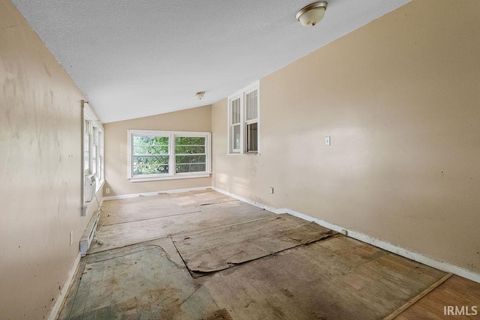 Tiny photo for 314 Jay Street, Rochester, IN 46975 (MLS # 202537332)