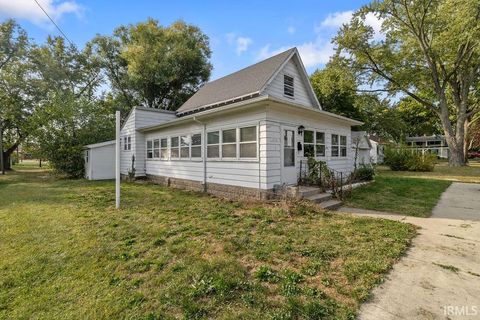 Tiny photo for 314 Jay Street, Rochester, IN 46975 (MLS # 202537332)