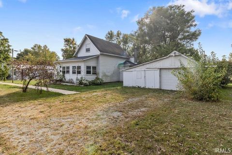 Tiny photo for 314 Jay Street, Rochester, IN 46975 (MLS # 202537332)