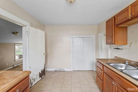 Tiny photo for 314 Jay Street, Rochester, IN 46975 (MLS # 202537332)