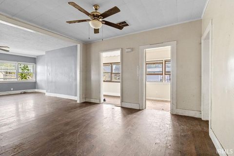 Tiny photo for 314 Jay Street, Rochester, IN 46975 (MLS # 202537332)