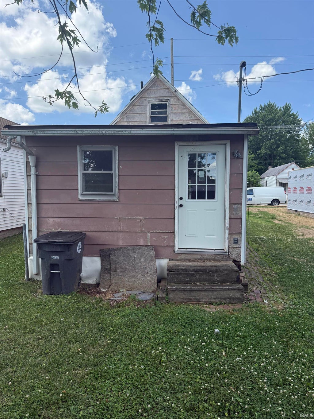 Photo of 313 Cass Avenue, Evansville, IN 47713 (MLS # 202632886)