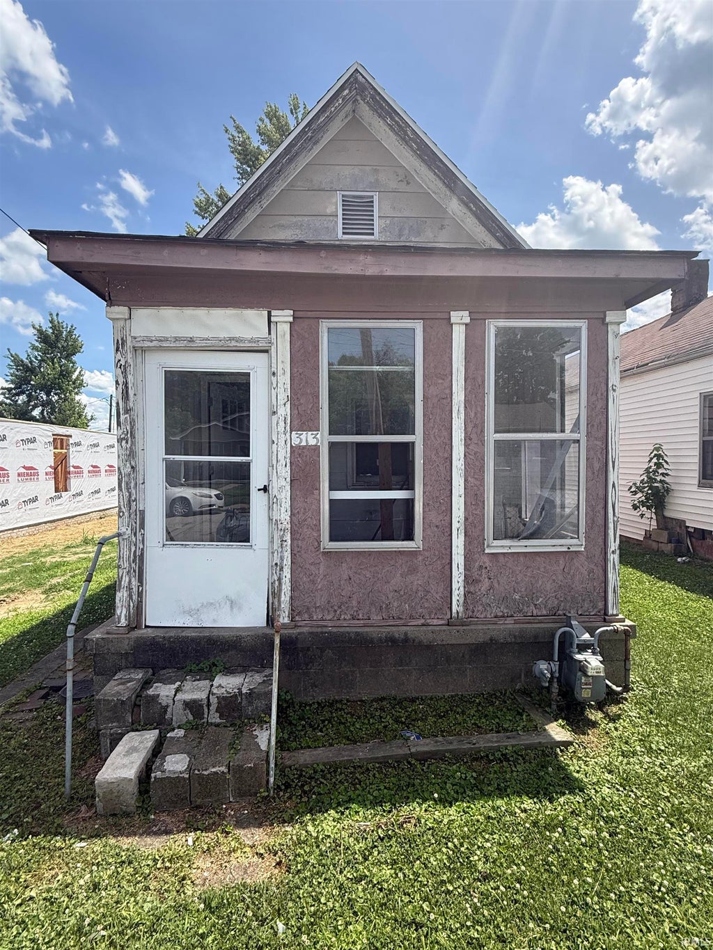 Photo of 313 Cass Avenue, Evansville, IN 47713 (MLS # 202632886)
